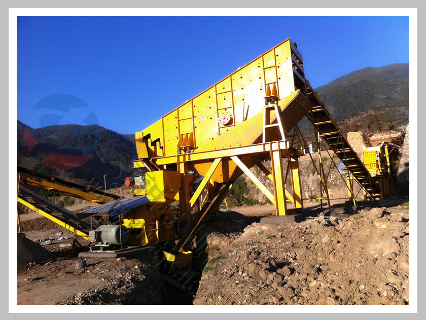 四川攀枝花張總鵝卵石二合一反擊破安裝現(xiàn)場